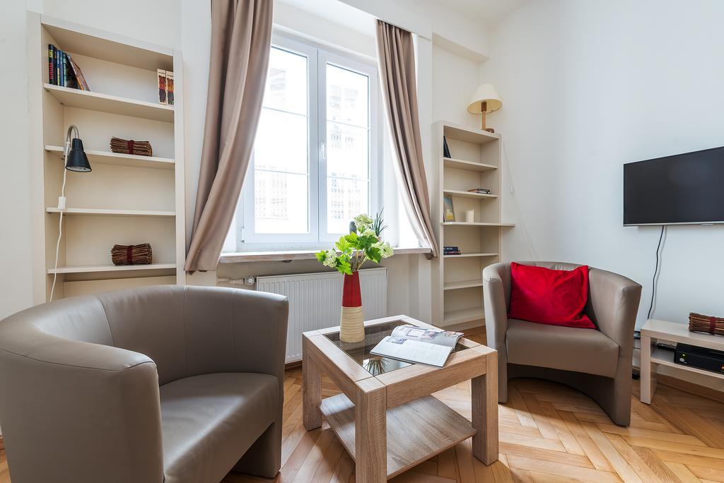 P&O Apartments Old Town Varsovie Extérieur photo