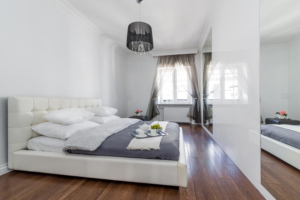 P&O Apartments Old Town Varsovie Extérieur photo